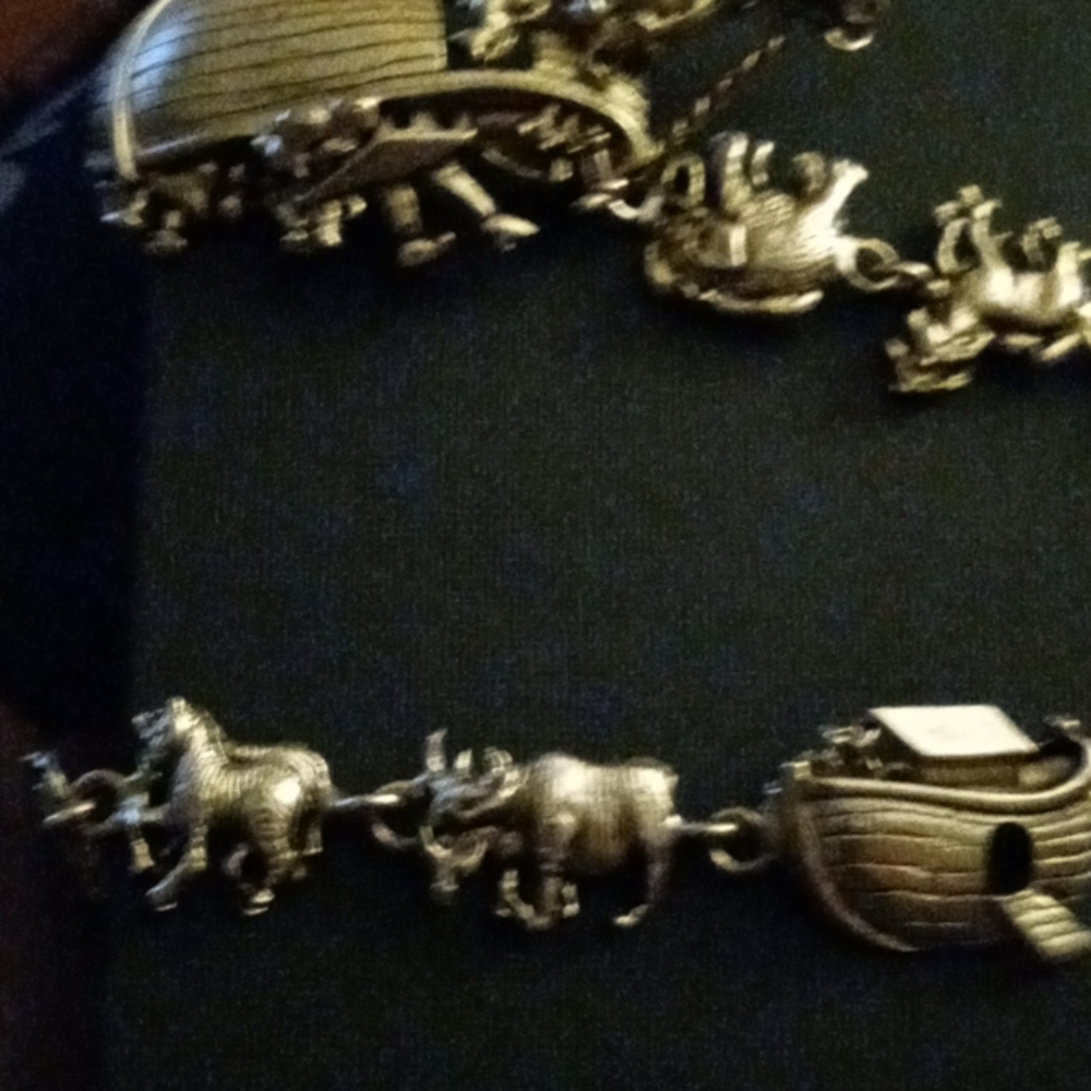 Vintage Noah's ark necklace